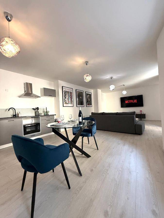 Gîte pour 3 personnes, avec Terrasse et Vue à Peyrins
