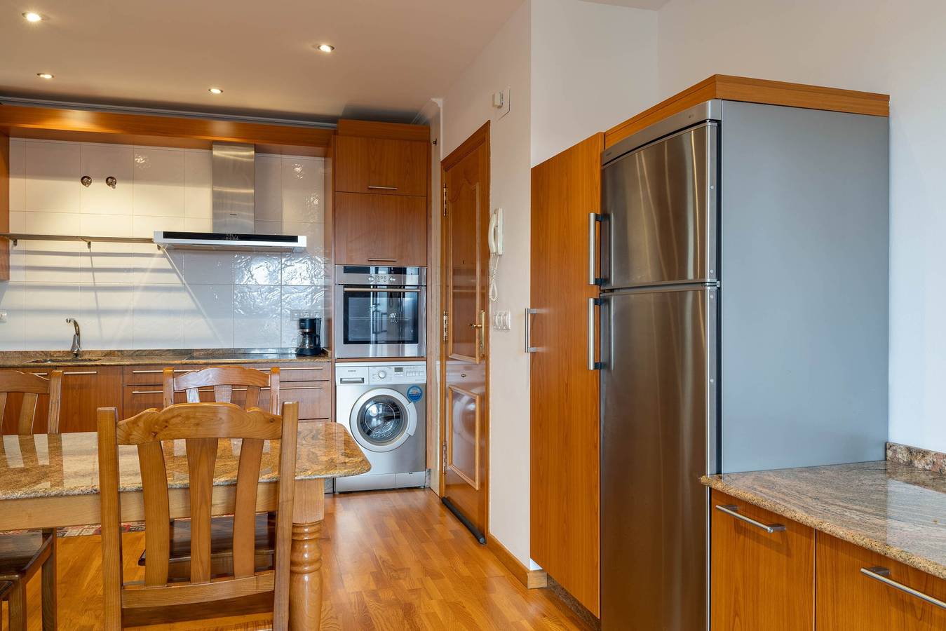 Apartamento entero, Apartamento 'Celso Emilio Ferreiro' con Wi-Fi in Monforte de Lemos, Provincia de Lugo