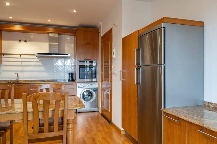 Ganze Wohnung, Apartment Celso Emilio Ferreiro im Herzen der Ribeira Sacra mit Blick auf Monforte in Monforte de Lemos, Reserva da Biosfera Ribeira Sacra e Serras do Oribio e Courel