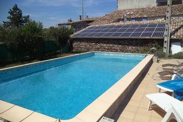 Gîte pour 4 personnes, avec terrasse à Mirabel
