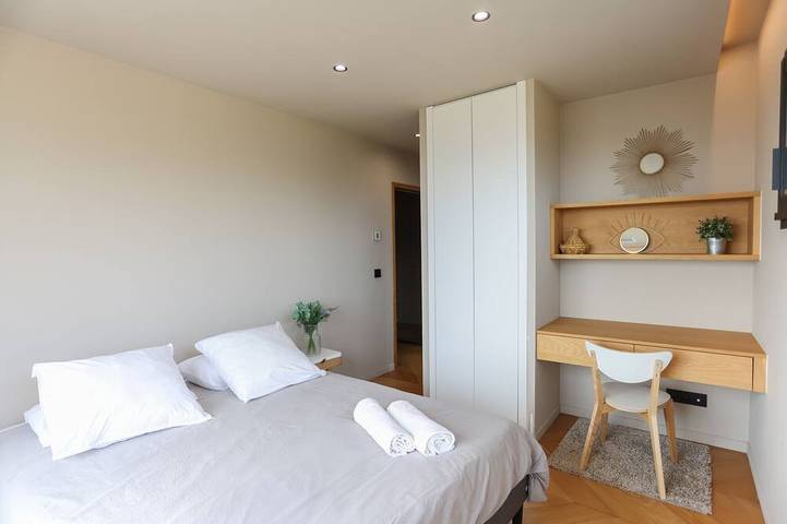 Location de vacances pour 10 personnes, avec jacuzzi ainsi que jardin et balcon dans Plage Coupereau - 4