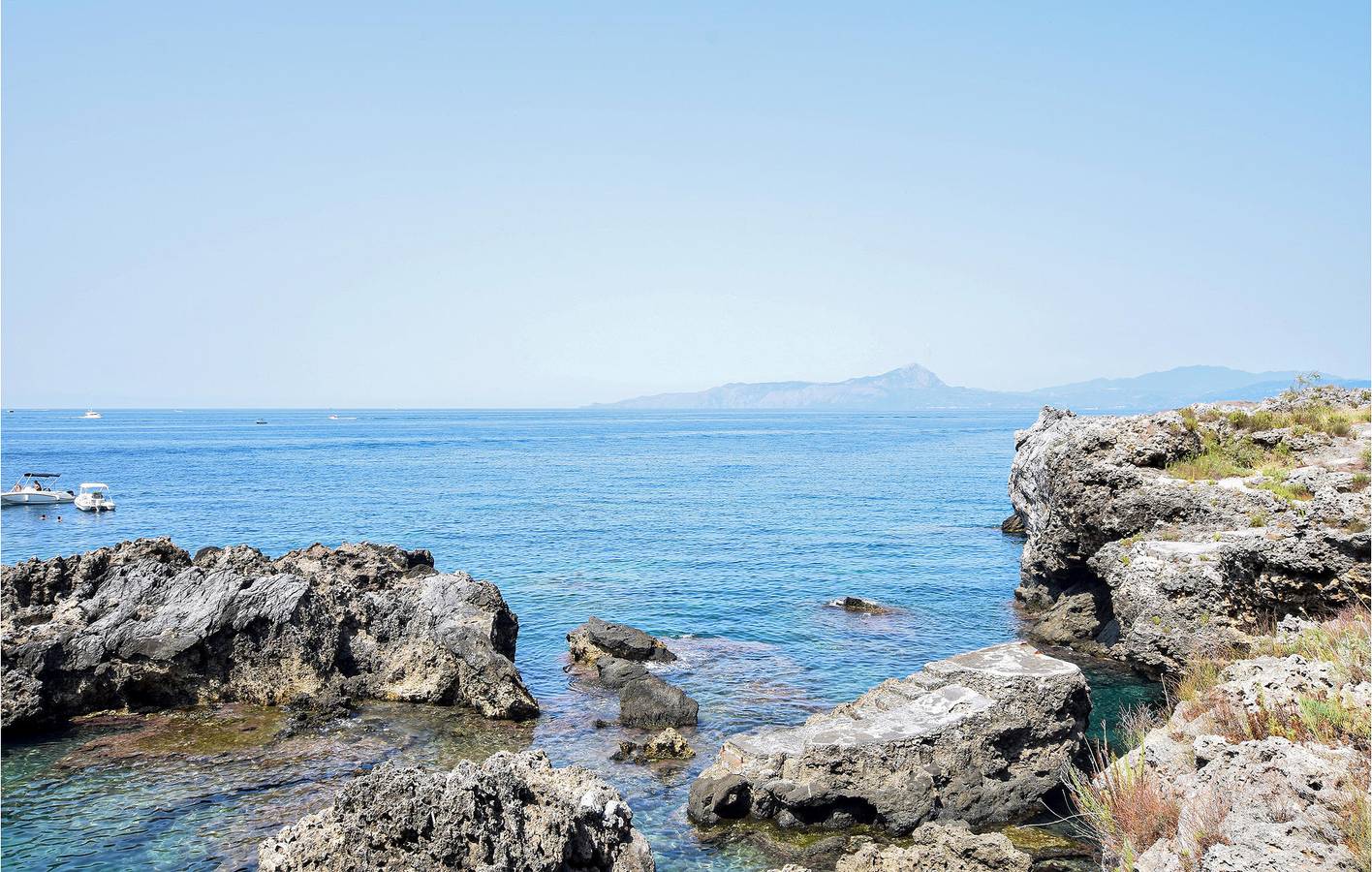 Appartamento intero, Appartamento con vista mare: Parcheggio, WiFi, TV, Cucina & Altro in Ricadi, Provincia di Vibo Valentia