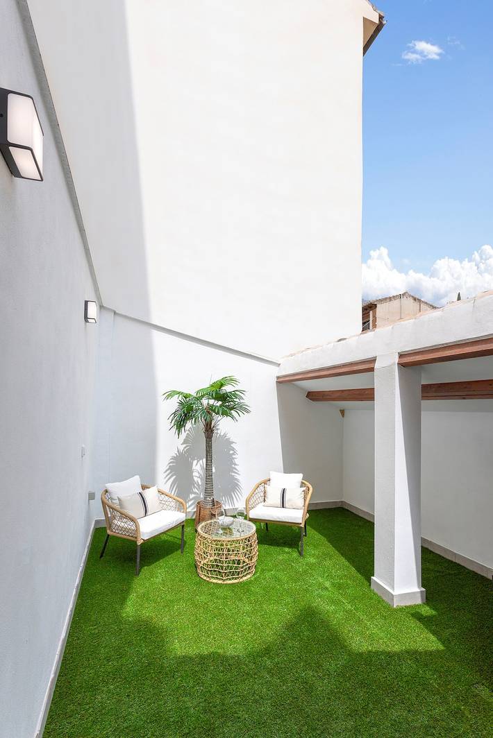 Entire apartment, Genteel Home Casa Plaza del Realejo in Realejo-San Matías, Granada