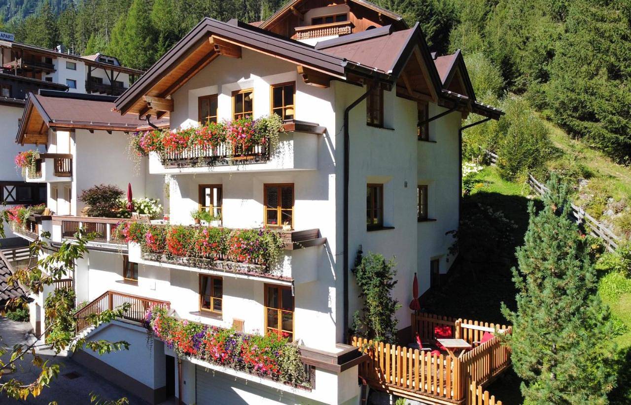 Ganze Wohnung, S Lois Schönes Apartment im Kaunertal in Feichten, Kaunertal