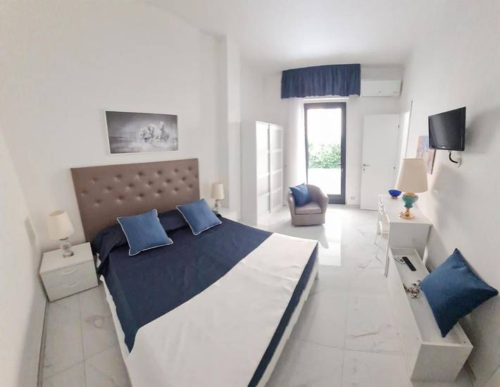 Chambre d’hôte pour 2 personnes, avec terrasse et jardin - 1