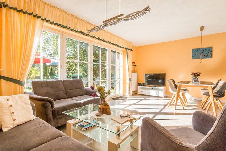 Ferienhaus für 6 Personen, mit Garten in Wieck am Darß - 3