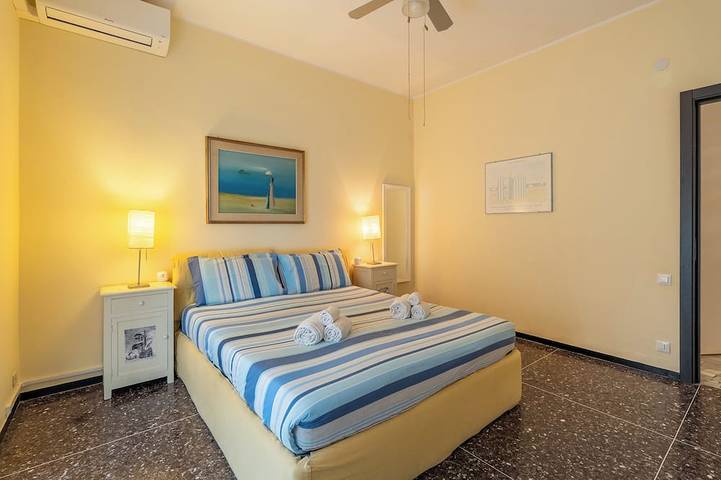 Appartement entier, La Stella Marina -150 metri dal Mare con Box auto in Spotorno, Riviera di Ponente