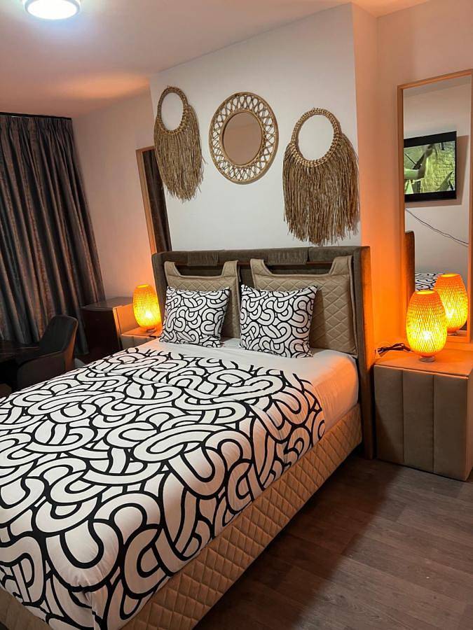 Cały apartament wypoczynkowy, Double Room with Shared Bathroom in Bruksela, Bruksela region