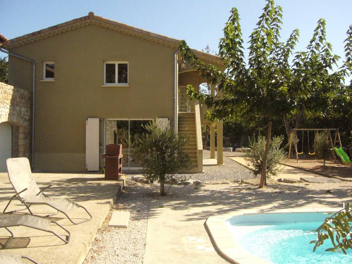 Gîte pour 12 personnes, avec piscine à Chambonas - 4