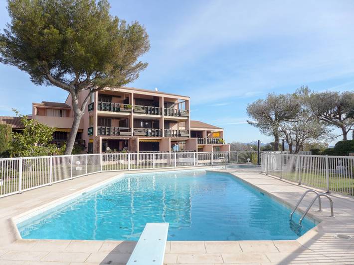 Ferienwohnung für 4 Personen, mit Terrasse und Kinderpool sowie Garten - 1