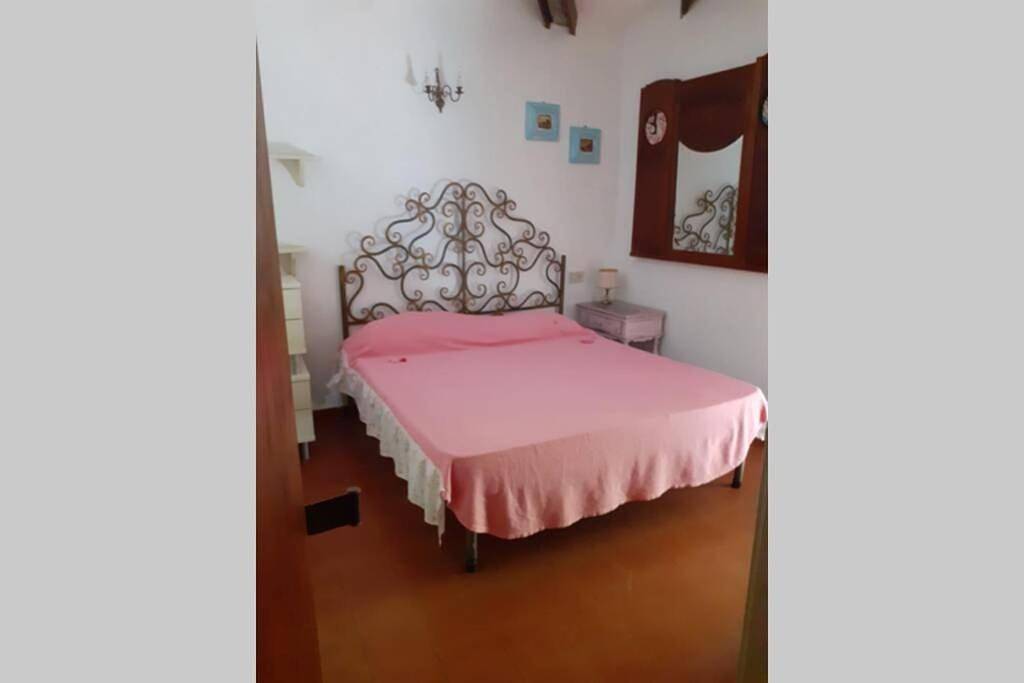 Casa Charming immersa nel verde in Forte dei Marmi, Italienische Riviera