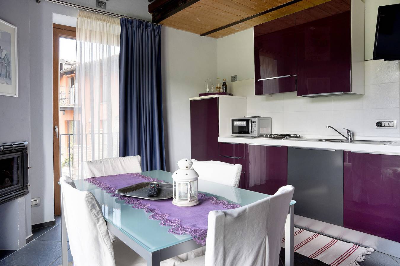 Ganze Wohnung, Ferienhaus 'La Corte di Langa Casa Ametista' mit Gemeinschaftspool und Wlan in Cerreto Langhe, Langhe
