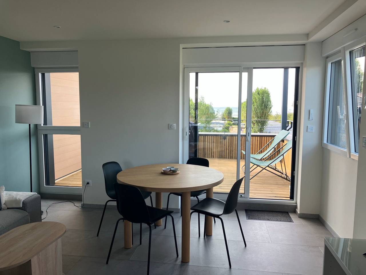 Apartamento entero, Apartamento 'Le Penfret' con vistas al mar, piscina compartida y Wi-Fi in La Forêt-Fouesnant, Côte de Cornouaille