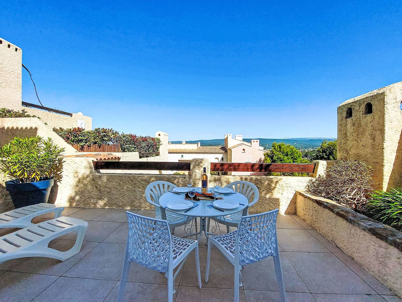 Apartamento entero, Hameau la Madrague in Saint-Cyr-sur-Mer, Costa mediterránea (Francia)