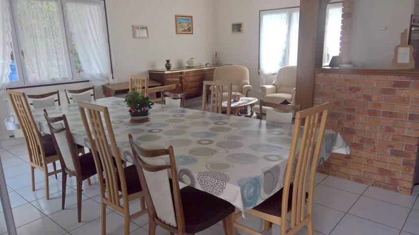 Maison d’hôte pour 7 personnes, avec Terrasse ainsi que Jardin et Vue à Les Châtelliers-Châteaumur
