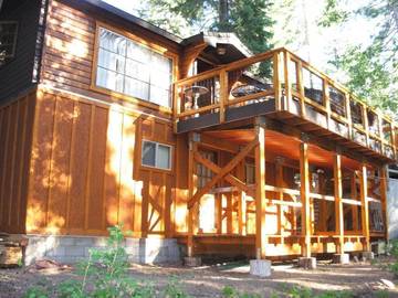 Log Cabin for 7 Guests in Donner Lake, Nevada County, Picture 2