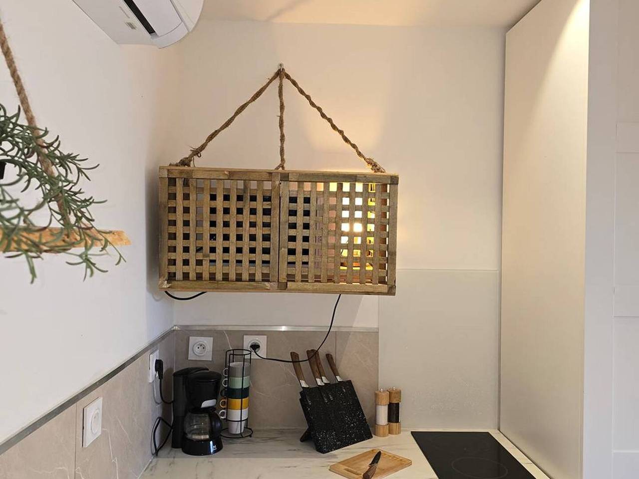 Appartement entier, Appartement climatisé à La Ciotat pour 4 pers. in La Ciotat, Région de Marseille