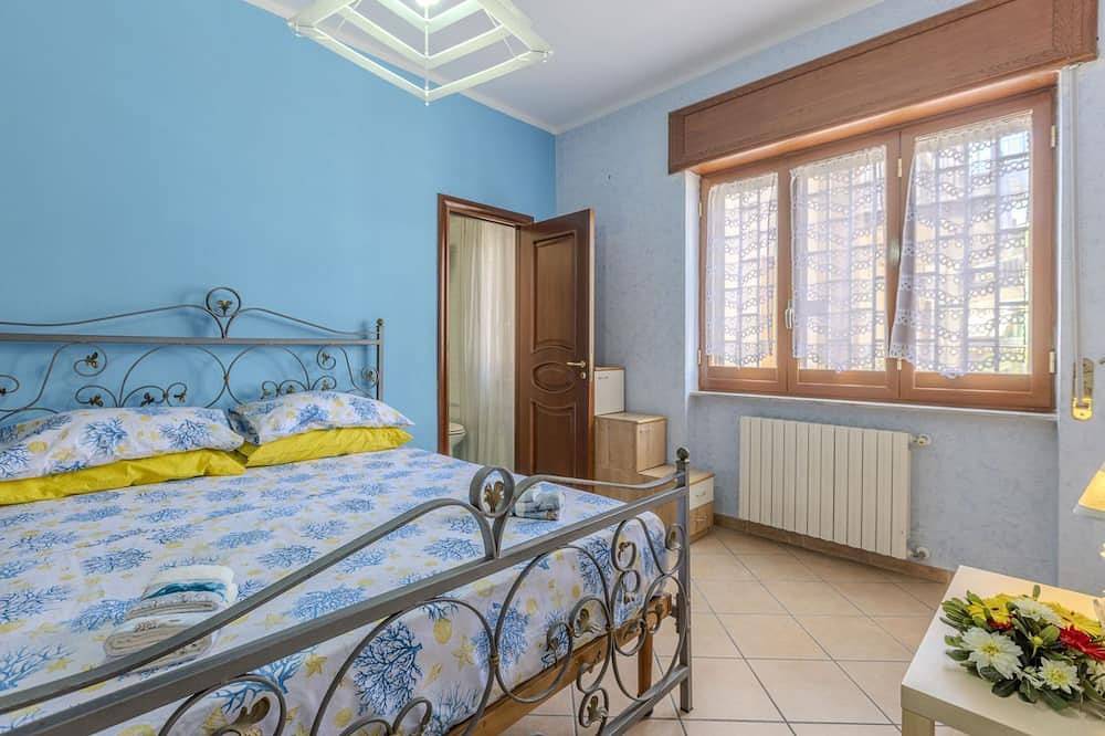 Entire apartment, Home Sweet Home in Portici, Vesuvio National Park