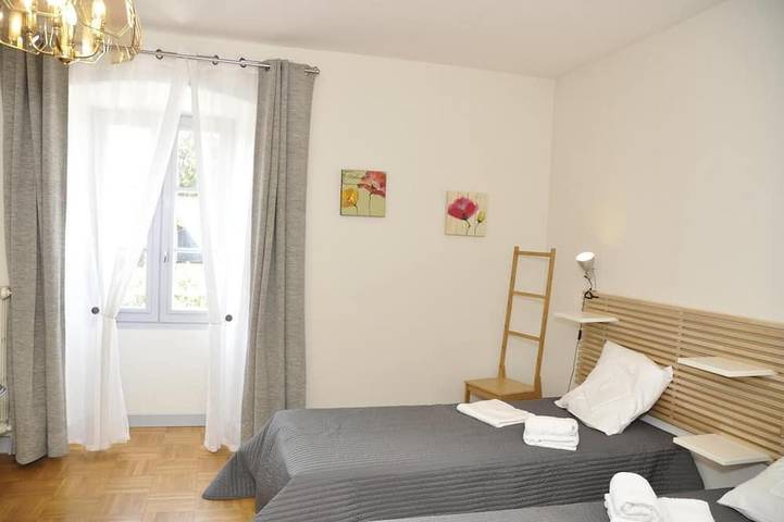 Location de vacances pour 4 personnes, avec piscine et jardin, animaux acceptés à Lacave - 3