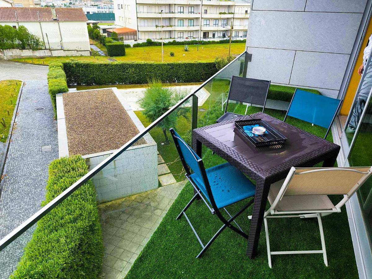 Apartamento inteiro, Two-Bedroom Apartment in Azurara, Distrito do Porto