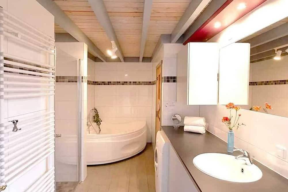 Ganze Wohnung, Seeperle 1.Reihe mit Whirlpool im Ferienpark Scharmützelsee - Ferienpark in Storkower See, Wendisch Rietz