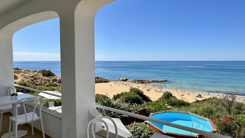 Beira Mar | Piscina Privada | 7 Pax | Albufeira in Albufeira e Olhos de Água, Faro District