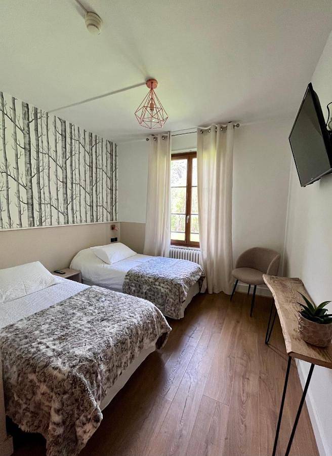 Deluxe Room (2 Adults + 1 Child) in Le Bourg-d'Oisans, Parc national des Écrins