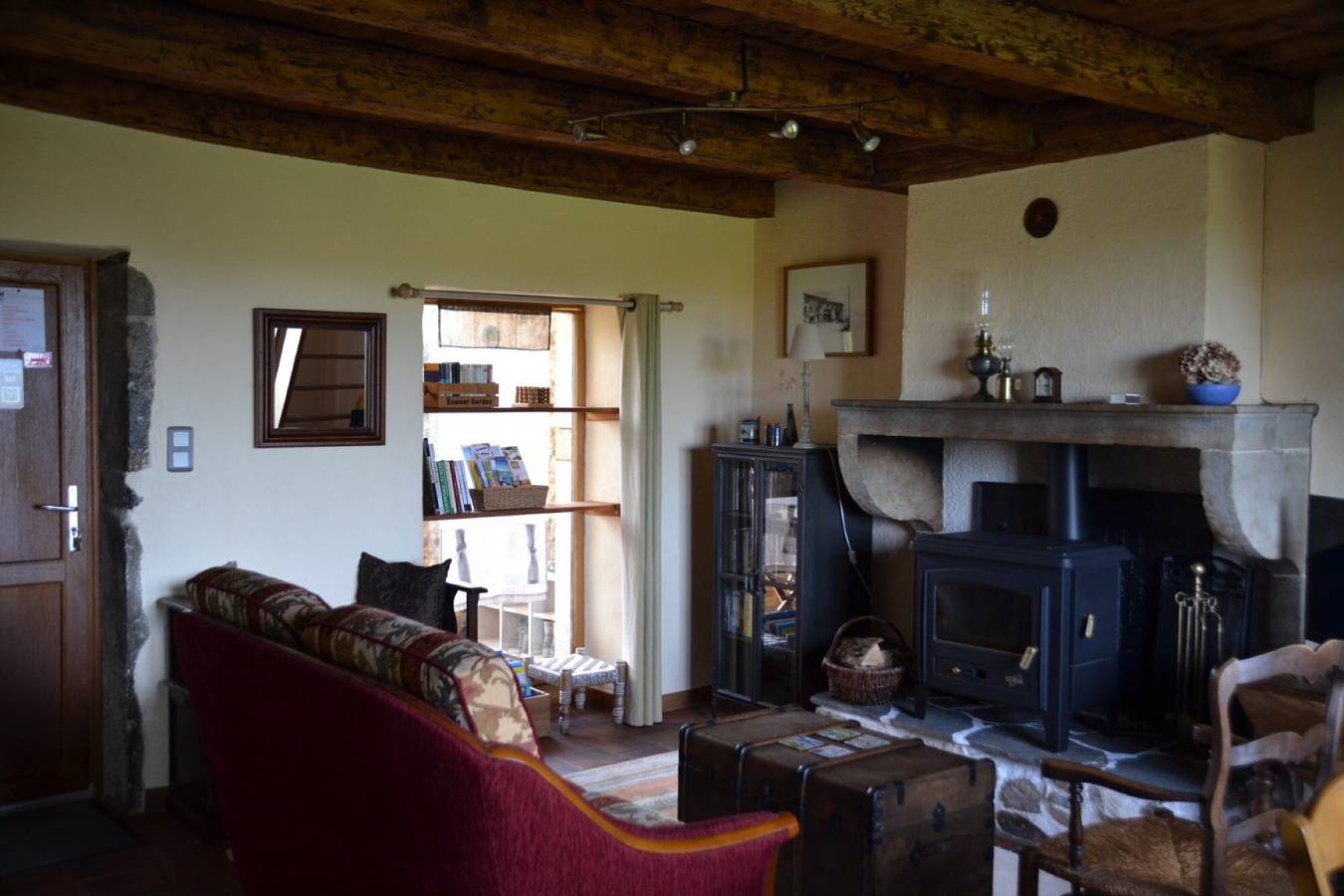 Gîte 'La Framboisine' avec Balcon et Wi-Fi in Bourgvilain, Région de Mâcon