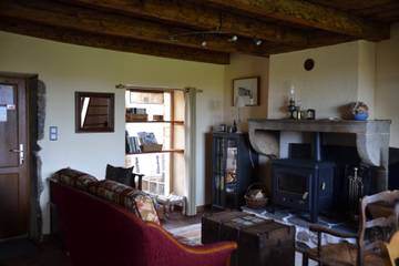 Gîte pour 4 Personnes dans Bourgvilain, Région de Mâcon, Photo 3