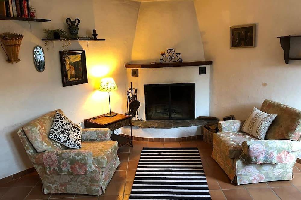 Come stay in our \"Little Nest\"! in Brissago, Alpes Ticineses y del Verbano