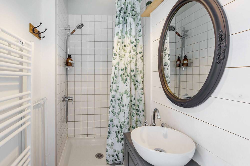 Appartement entier, Le Petit Cocon par Your Sweet Loc in Le Meux, Oise