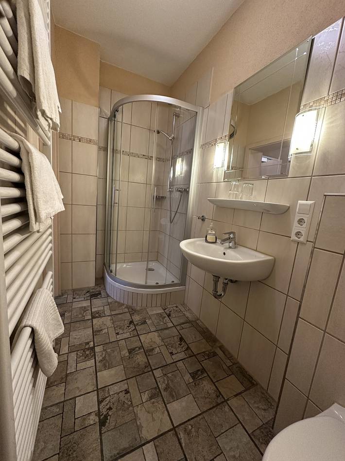 Hotel Löwen - Einzelzimmer mit Dusche/Wc in Blaubeuren, Blaubeuren Region