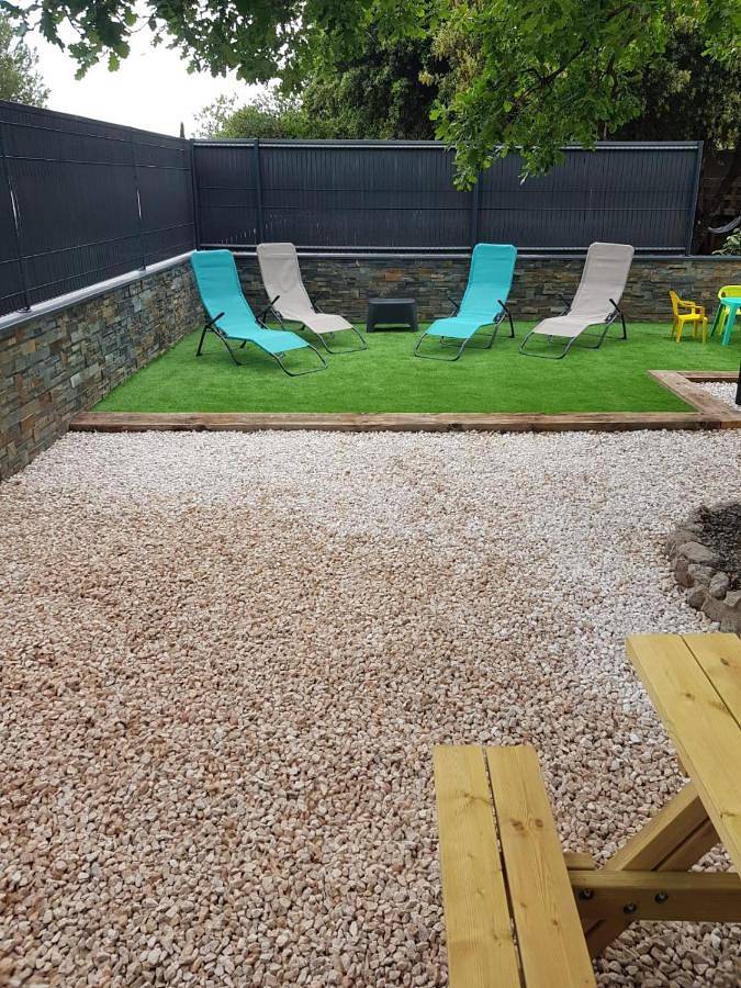 Location de vacances pour 6 personnes, avec terrasse à Puget-Ville - 4