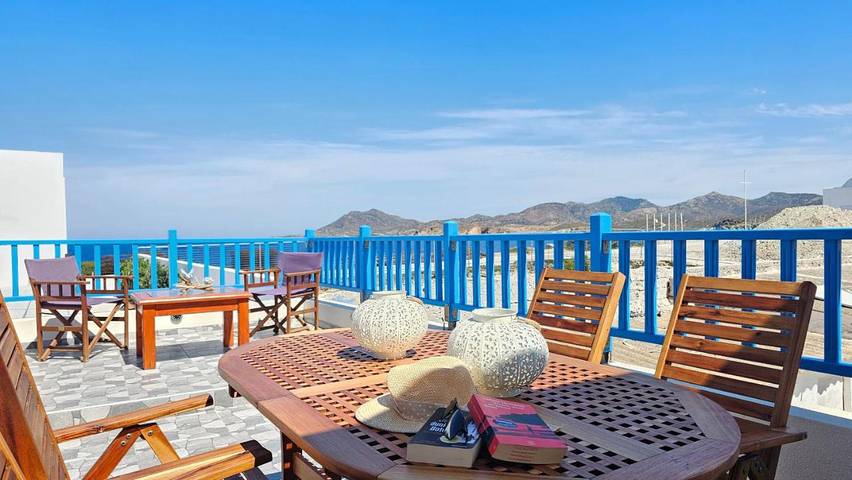 Villa pour 7 personnes, avec vue et balcon dans Milos - 4