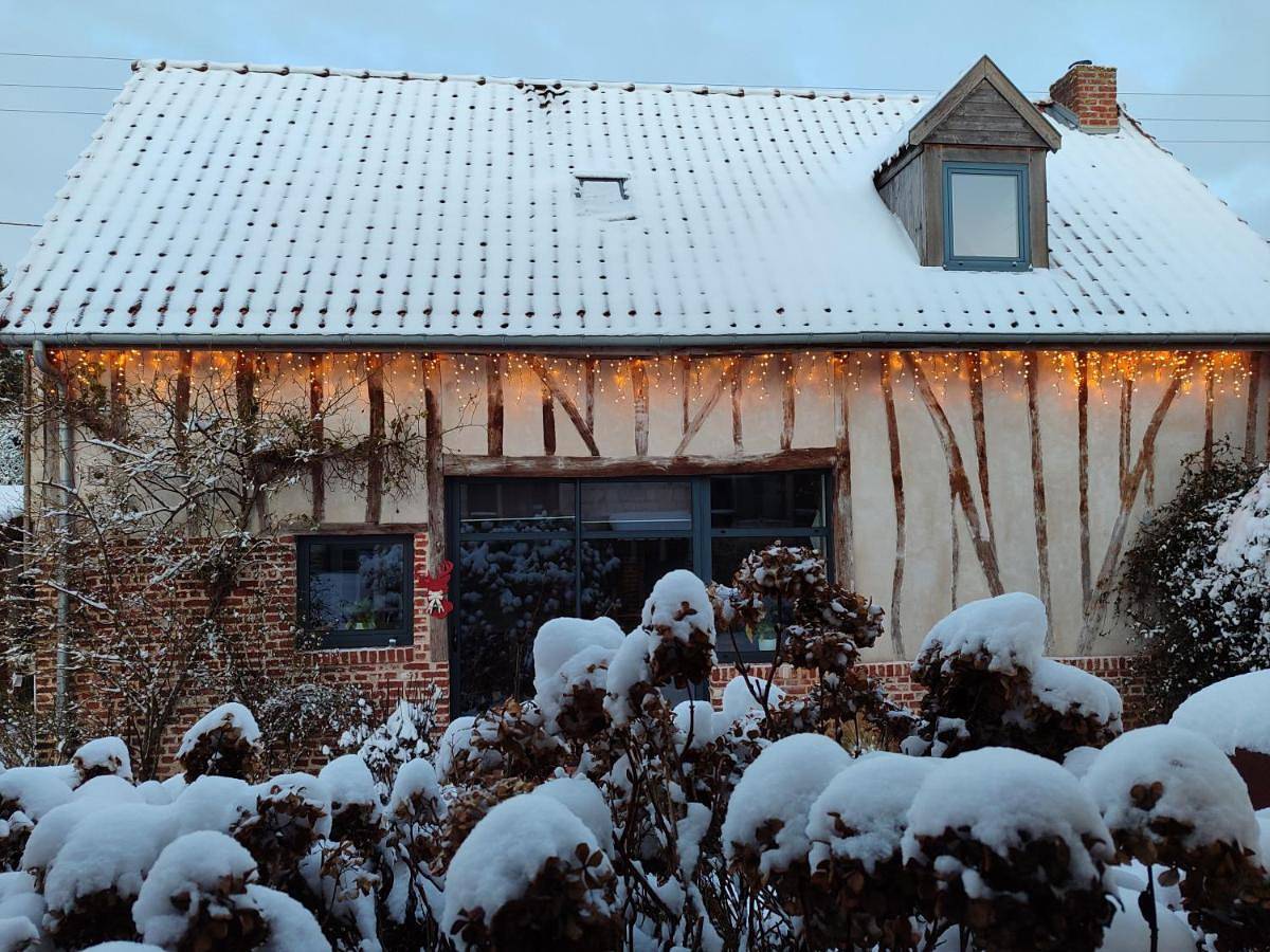 Two-Bedroom House in Hermaville, Région d'Arras