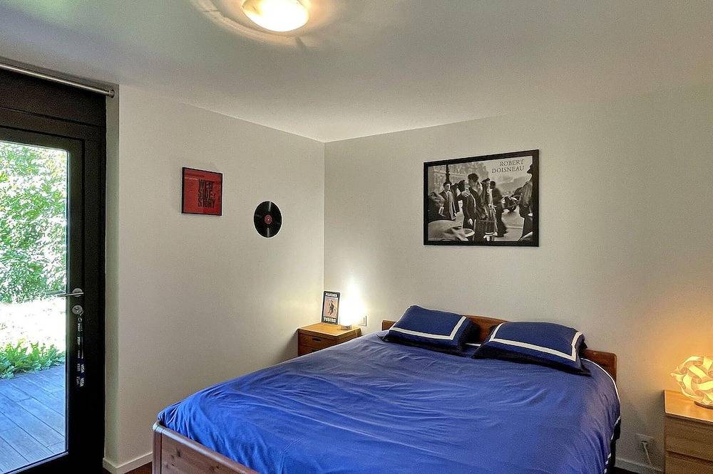 Lovely home in Veyrier Du Lac in Veyrier-du-Lac, Annecy region