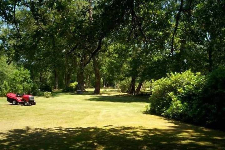 Location de vacances pour 10 personnes, avec Terrasse et Jardin dans Sabres