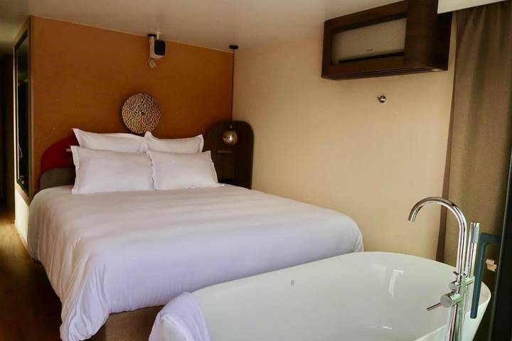 Hôtel pour 2 personnes, avec jacuzzi et terrasse à La Ferté-sous-Jouarre - 4