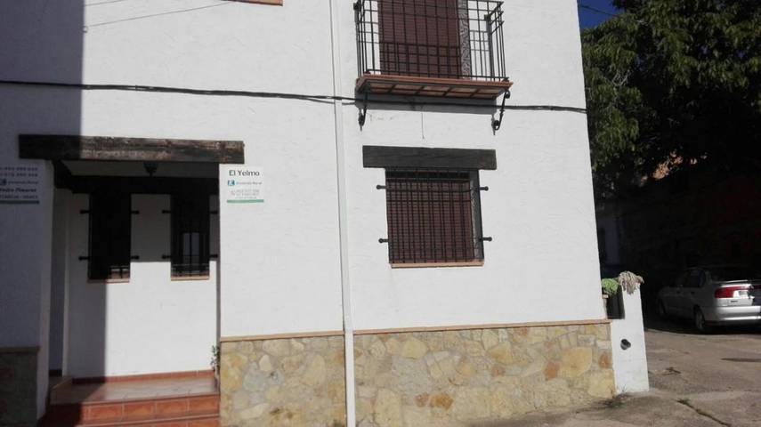 Casa rural para 6 personas, con balcón y vistas en Sierra de Segura - 2