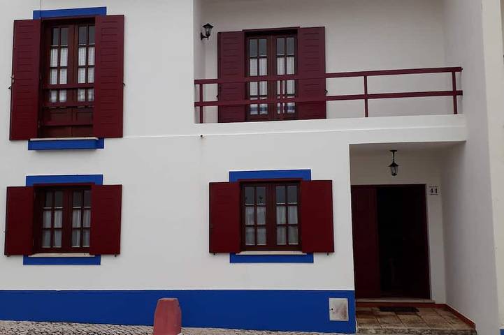 Villa para 8 pessoas, com varanda e jardim - 1