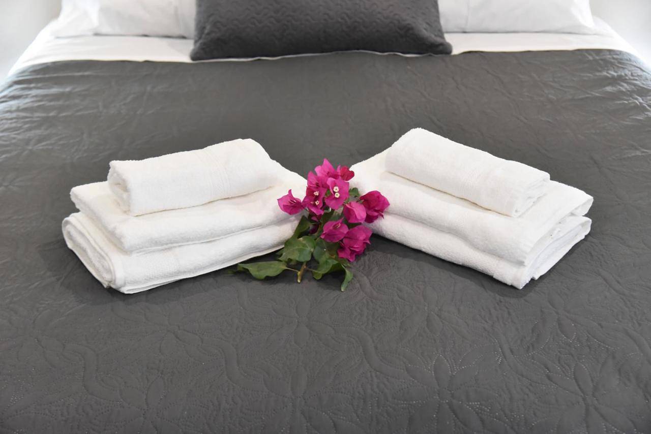 Double or Twin Room with Private Bathroom in Artemi, Côte est de la région de l'Attique