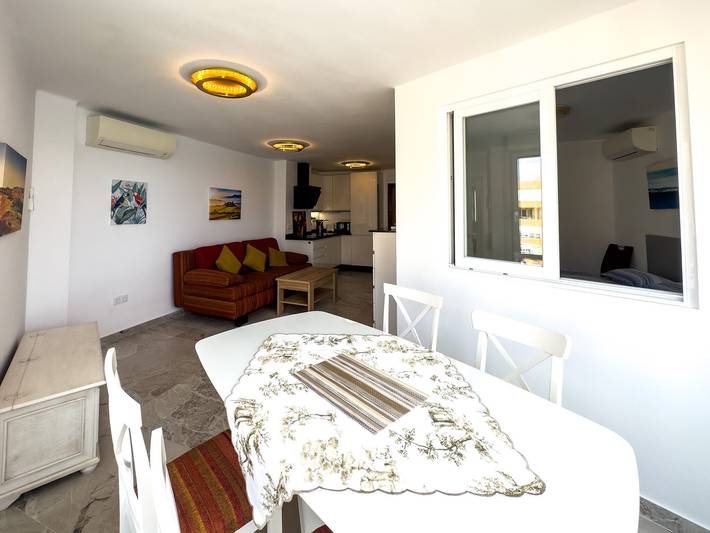 Entire apartment, Apartment 'Increíbles vistas al mar A102' with Sea View, Wi-Fi and Air Conditioning in Torrox Costa, Torrox