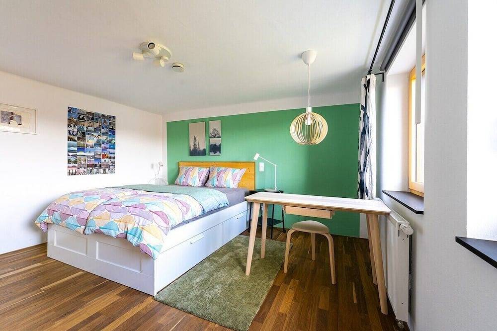 Ganze Wohnung, Ferienwohnung mit zwei Schlafzimmern, Aufmerksam in Bad Liebenzell, Nordschwarzwald