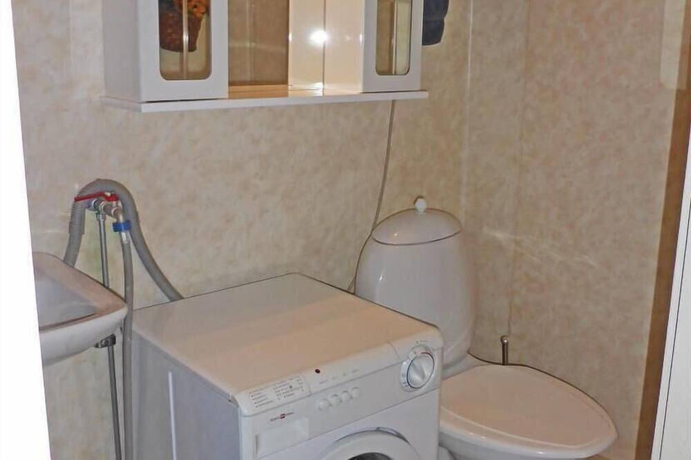Schönes Haus in Malmköping mit Küche in Flen