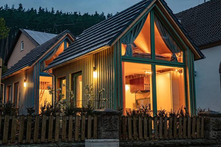 Ferienhaus für 2 Personen, mit Terrasse und Garten im Pfälzer Wald