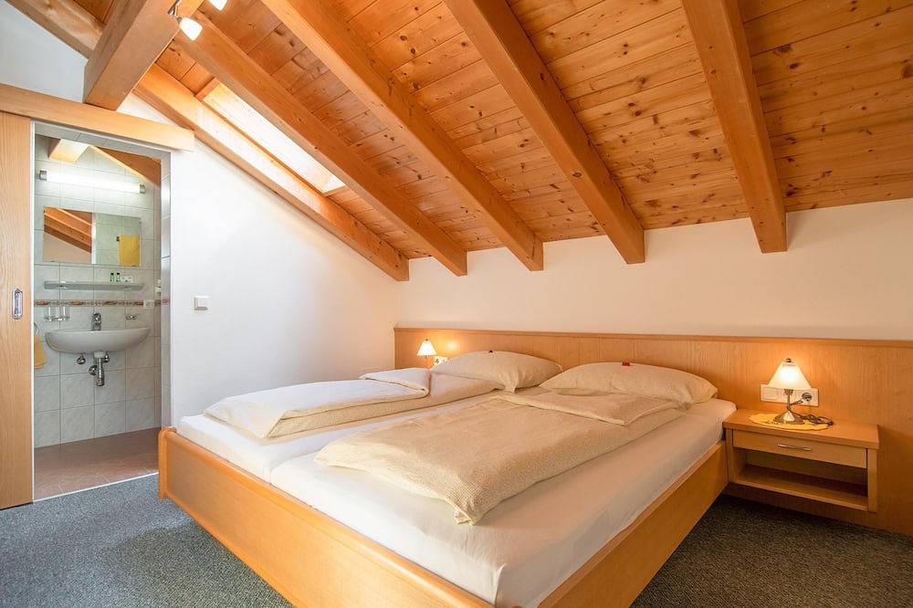 Entire apartment, Beautiful apartment near Ischgl in Mathon, Verwall mountains