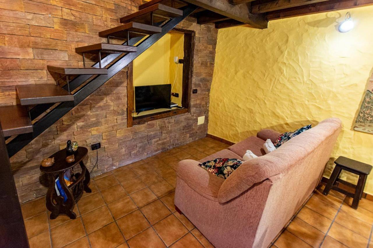 Three-Bedroom House in Vallehermoso, Garajonay