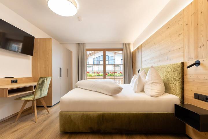 Ferienwohnung für 6 Personen, mit Balkon und Terrasse sowie Garten in Fügen - 4