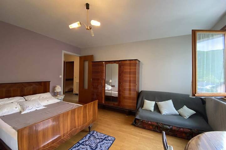 Gîte pour 4 personnes, avec terrasse et jardin à Seynod - 2