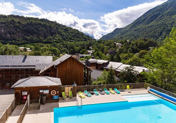 Gîte pour 2 personnes, avec piscine et balcon à Ax-les-Thermes - 2